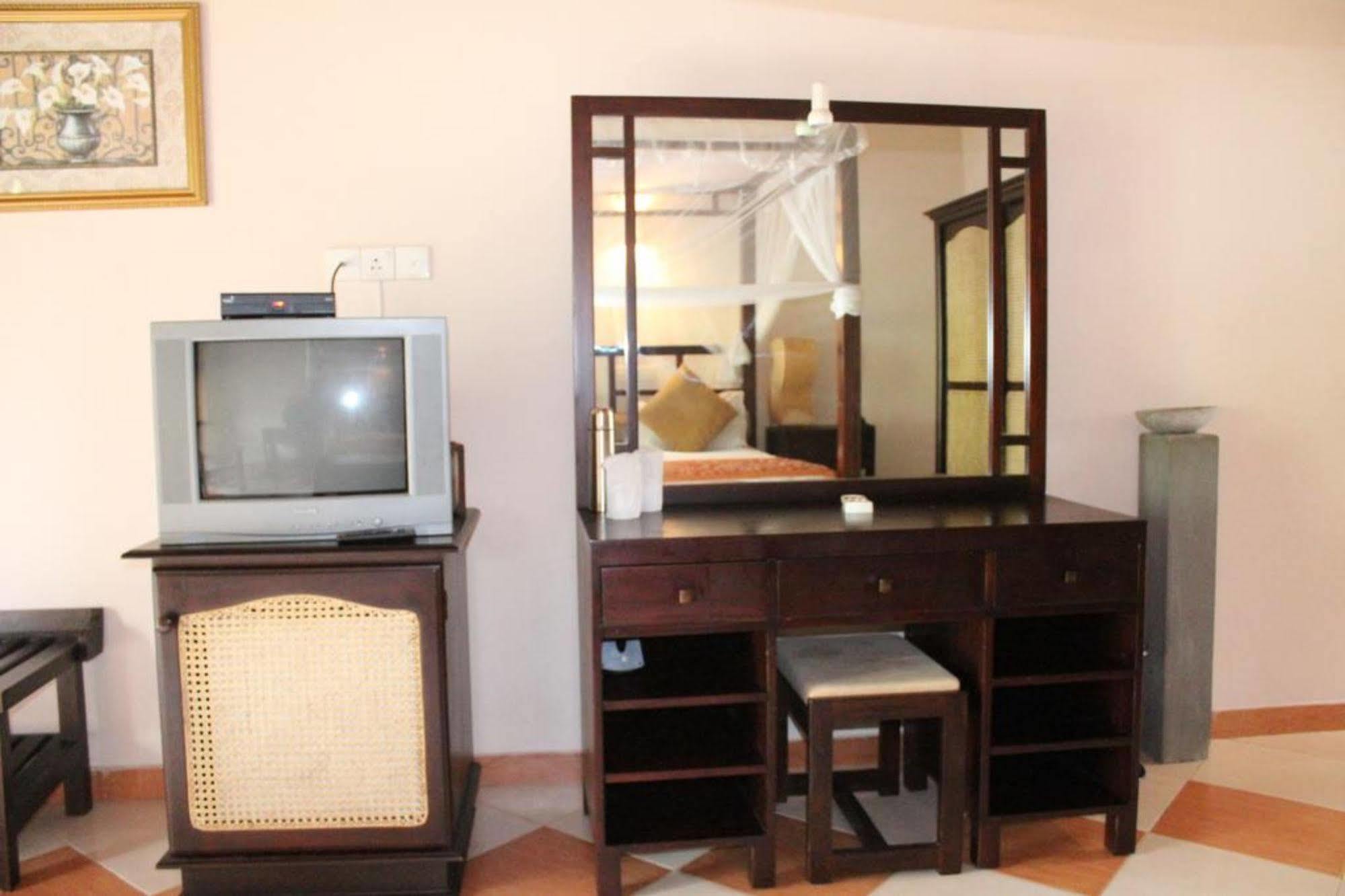 Hotel Bentota Village Luaran gambar